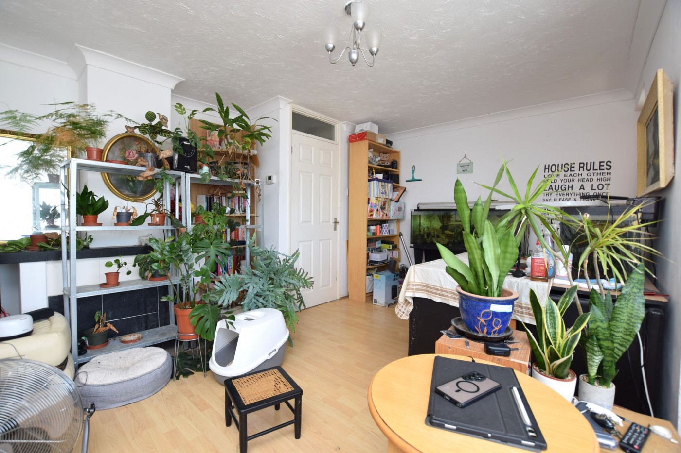 3 bedroom flat in Mayfield Road, Huntingdon