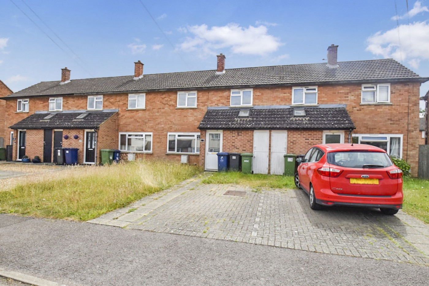 2 bedroom house in Bedford Avenue