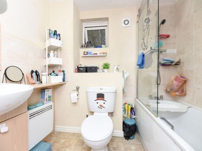 Photo 13