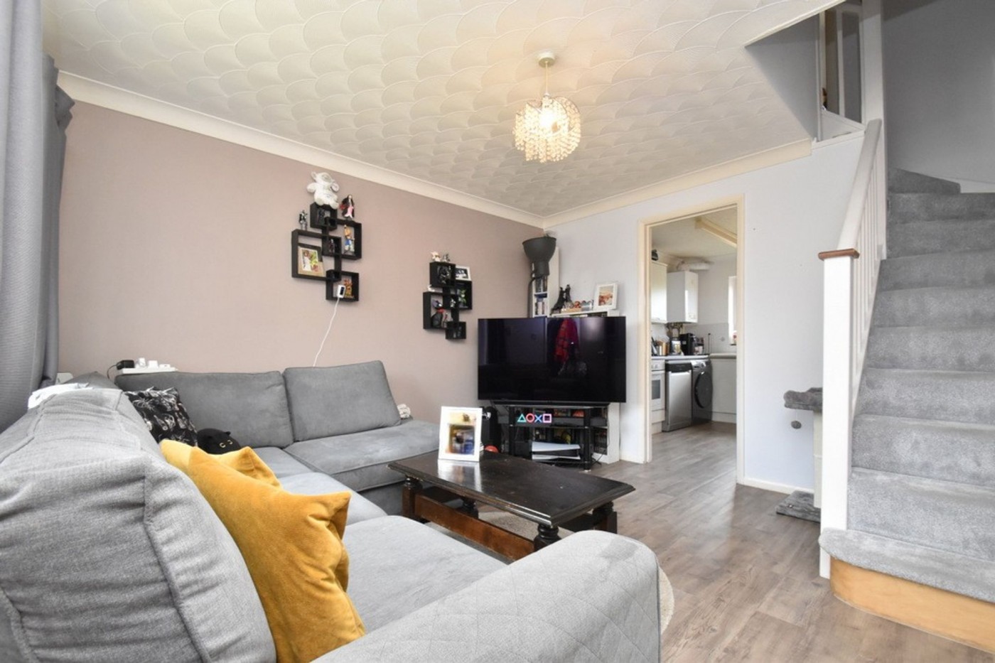 3 bedroom house in Dart Close