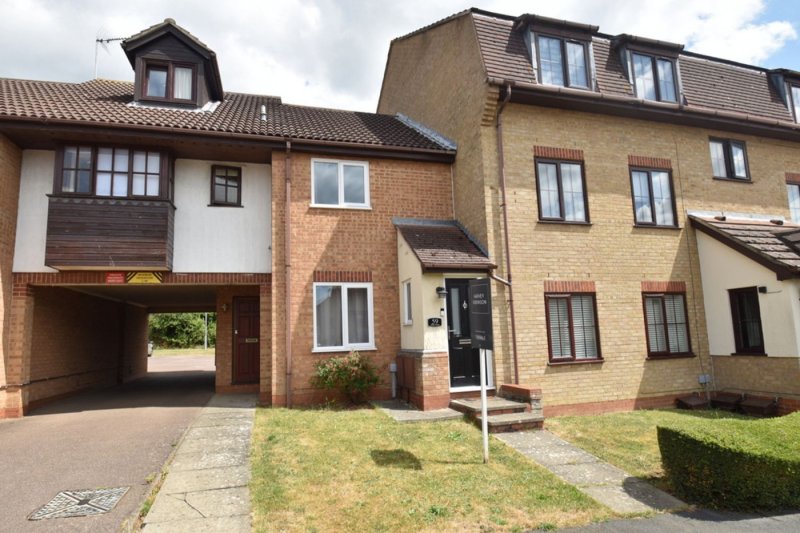 3 bedroom house in Dart Close