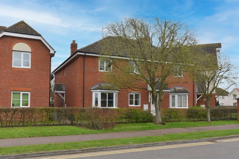 2 bedroom flat in Chambers Way, Biggleswade