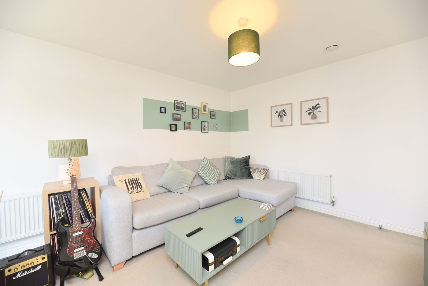 2 bedroom flat in Hawking Drive, Biggleswade
