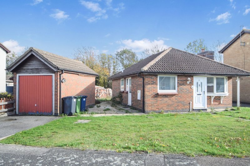 2 bedroom bungalow in Wilthorne, Warboys