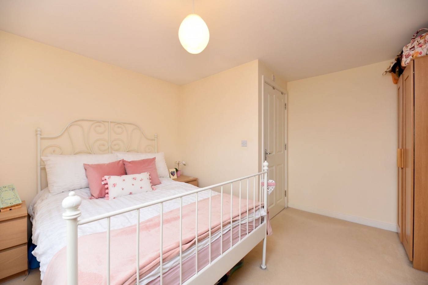 2 bedroom flat in Sanger Avenue, Biggleswade