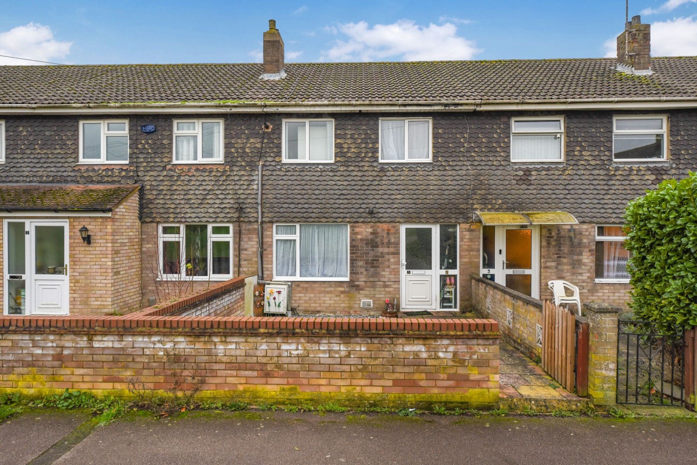 3 bedroom house in Beech Close