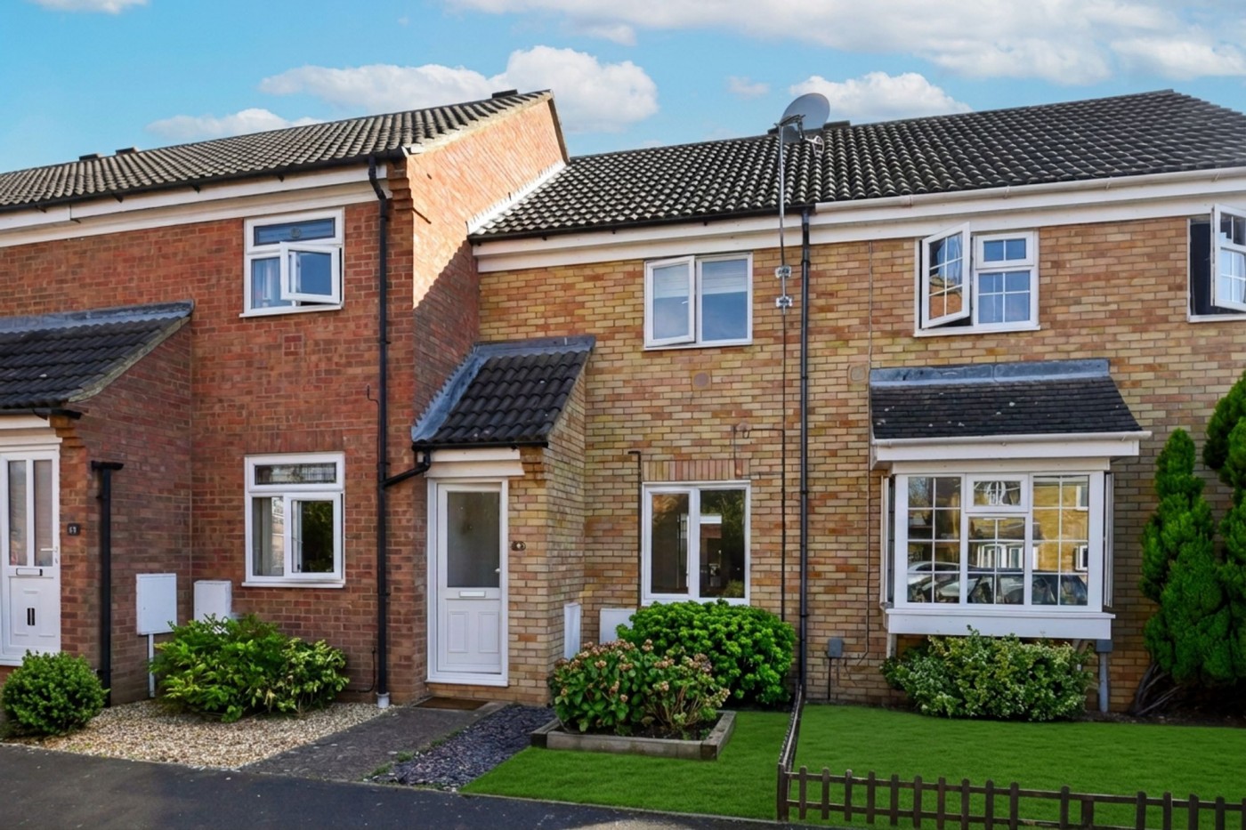 2 bedroom house in Chawston Close