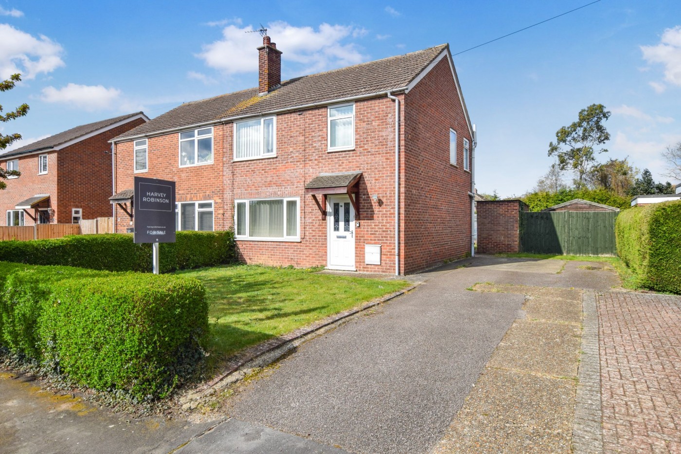 3 bedroom house in Mandeville Road