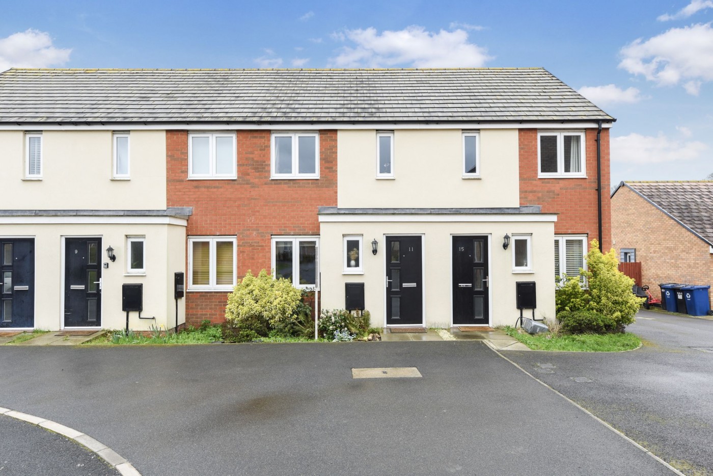 2 bedroom house in Bloomfield Drive