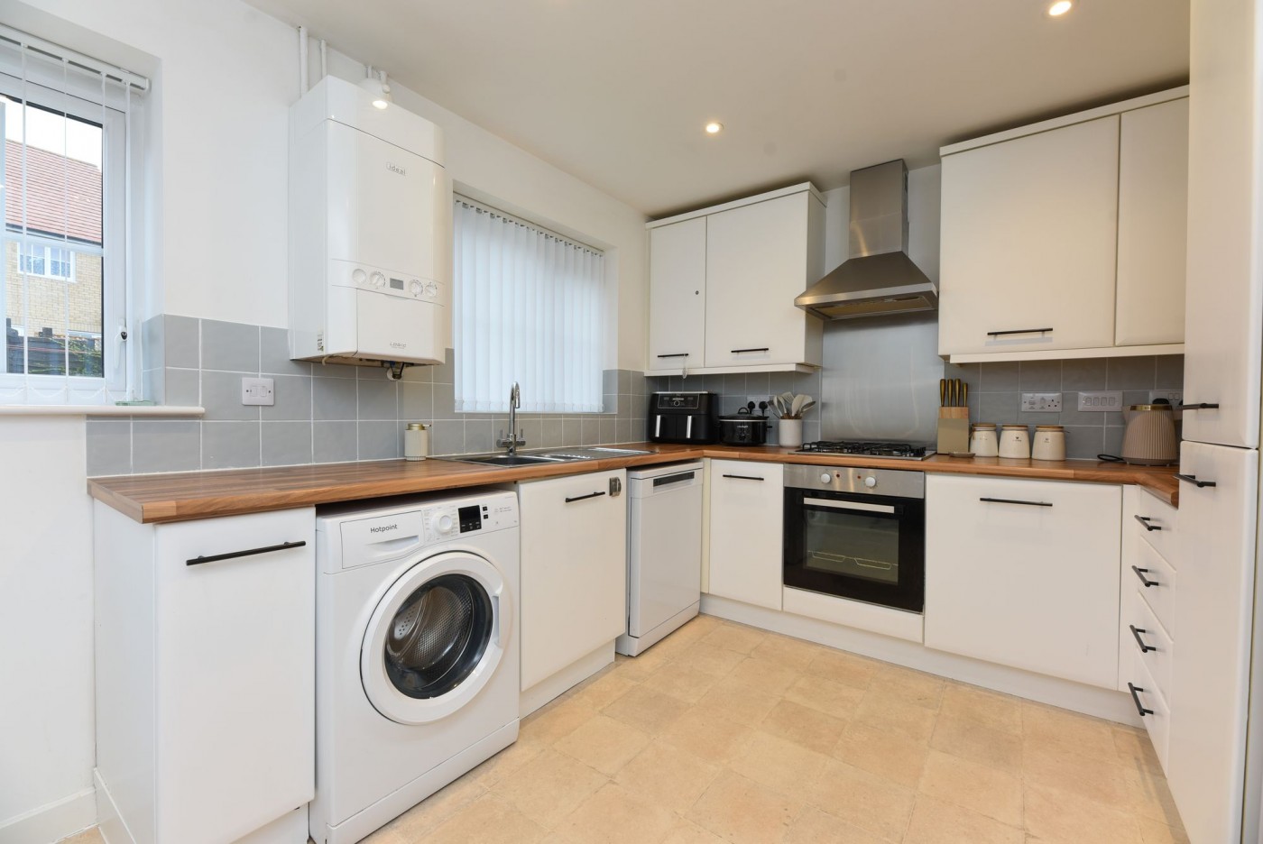 3 bedroom house in Parker Crescent, Sawtry