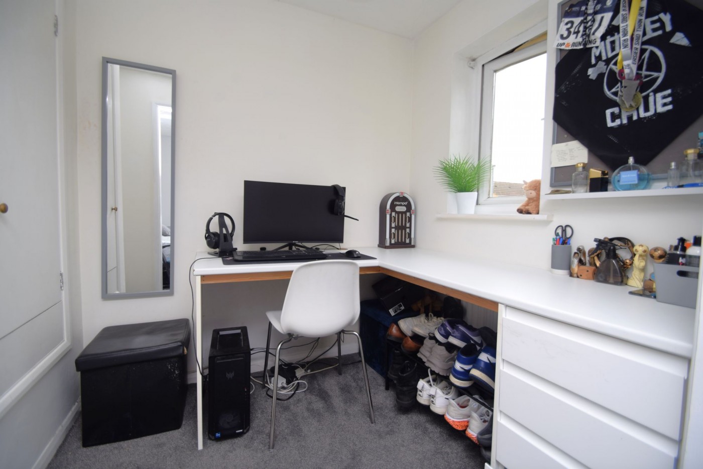 Photo 11