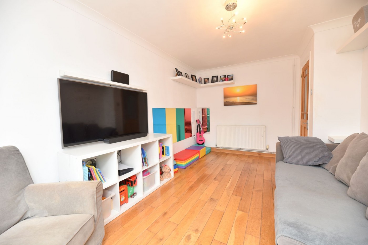 2 bedroom house in Royal Oak Close, Biggleswade