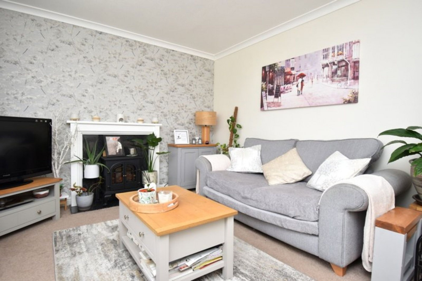 2 bedroom house in Simmer Piece, Fenstanton