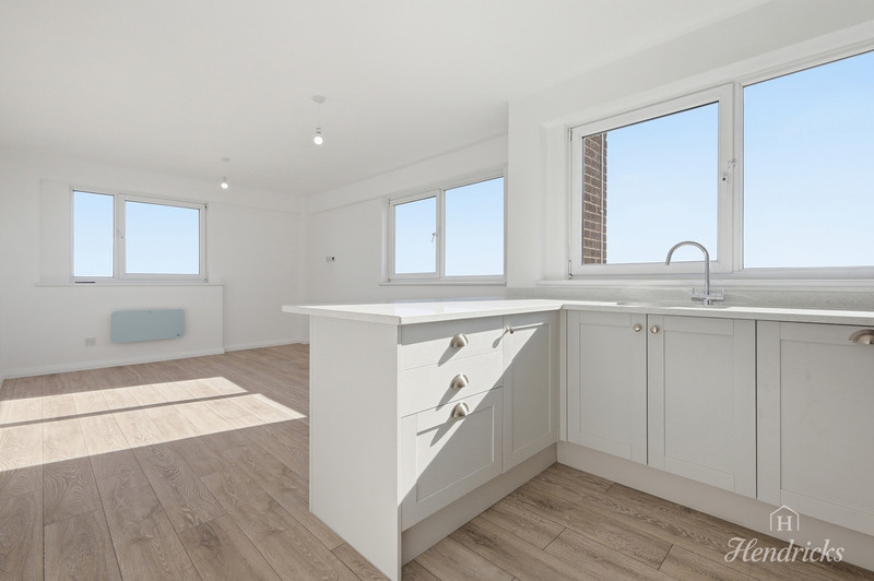 Broadway West, Leigh-on-sea, SS9 2