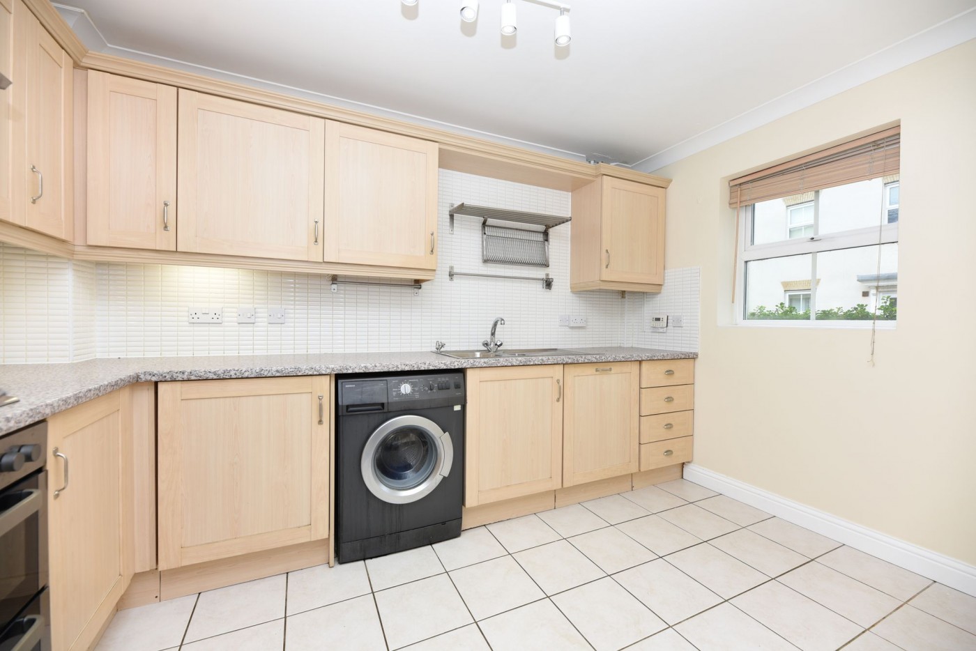3 bedroom house in Christie Drive, Huntingdon