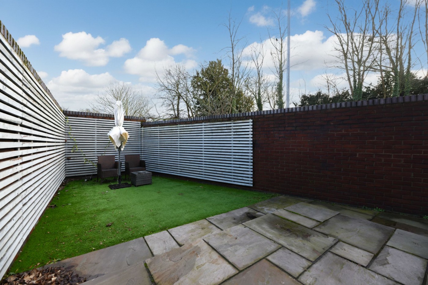 3 bedroom house in Castle Hill Court, Huntingdon
