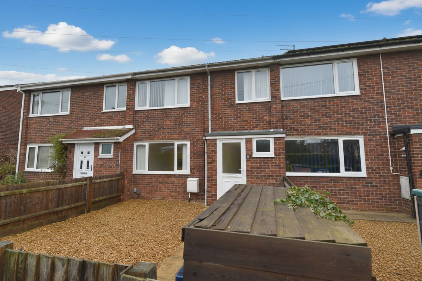 4 bedroom house in Spinney Way