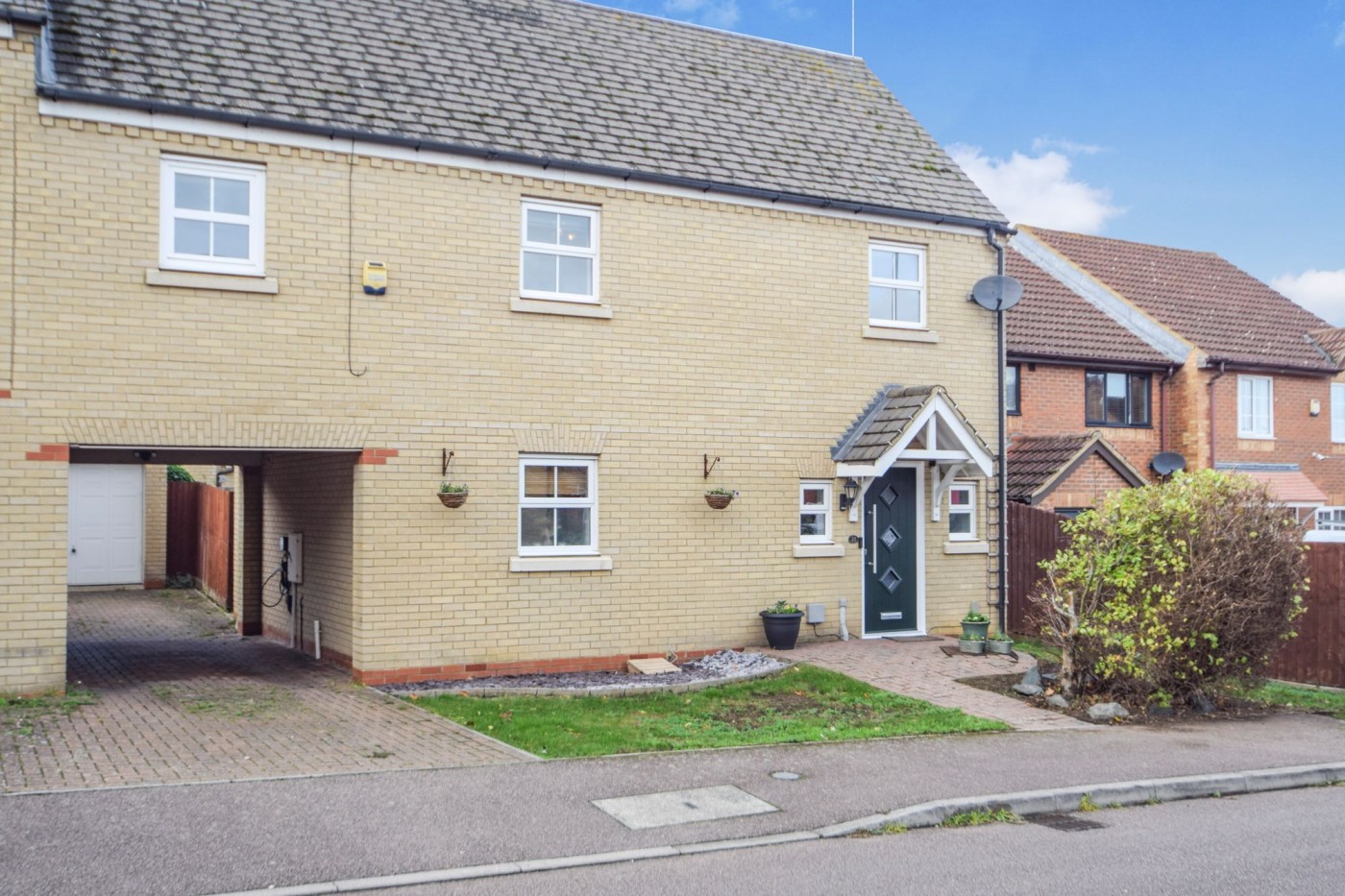 3 bedroom house in Bradley Road