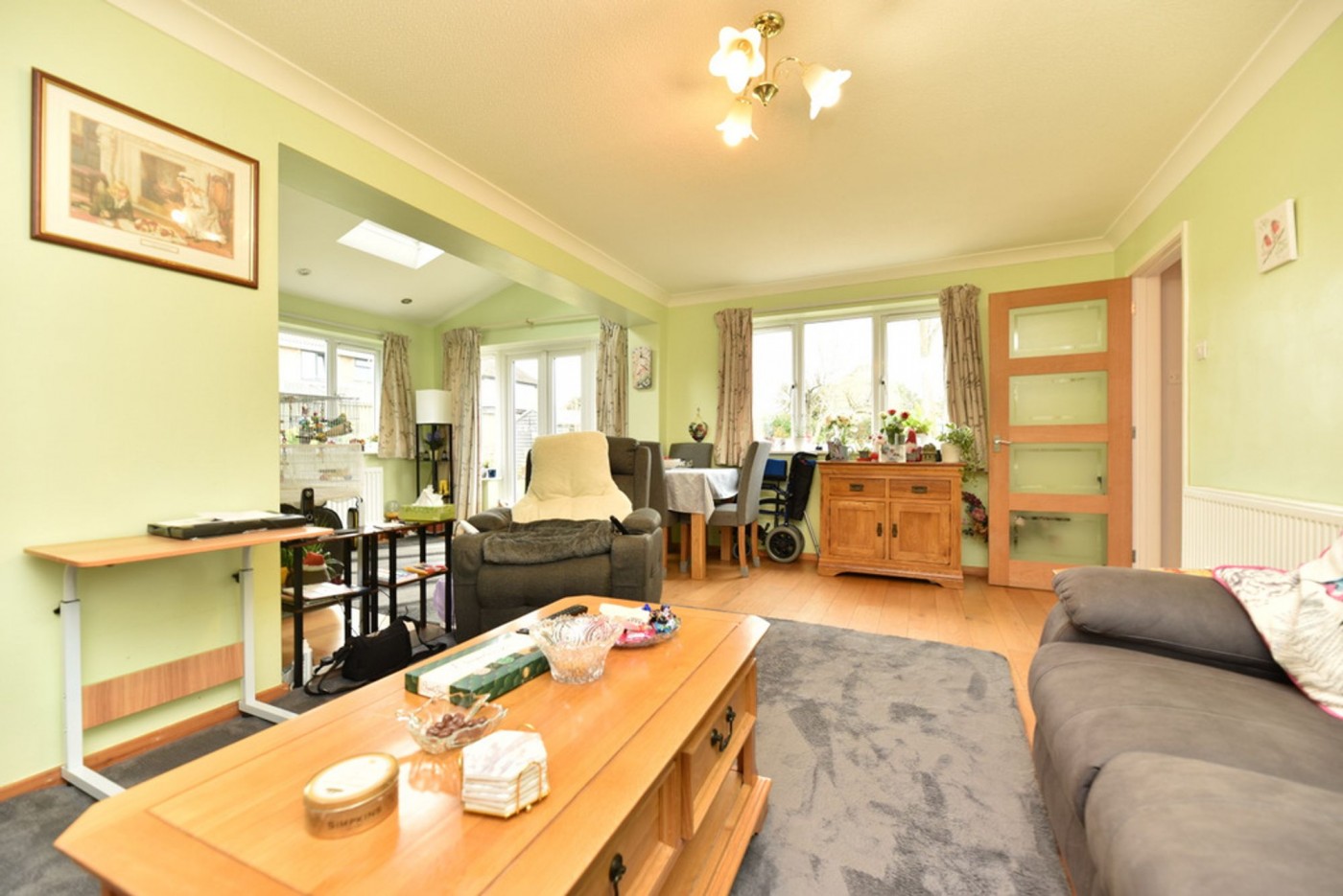 4 bedroom house in Osier Holt, Colne