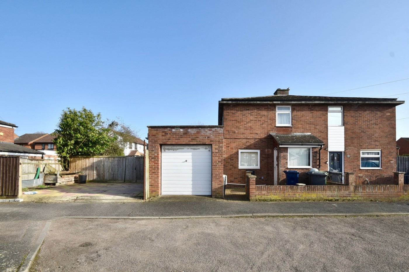 3 bedroom house in Charles Street
