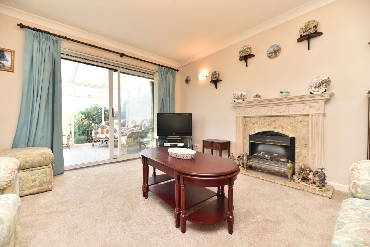 2 bedroom house in Leechcroft, Fenstanton