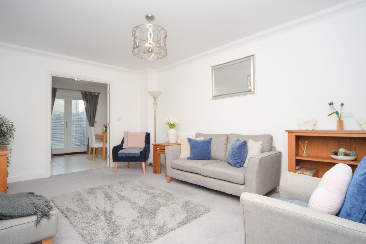 3 bedroom house in Bayley Road, Alconbury Weald