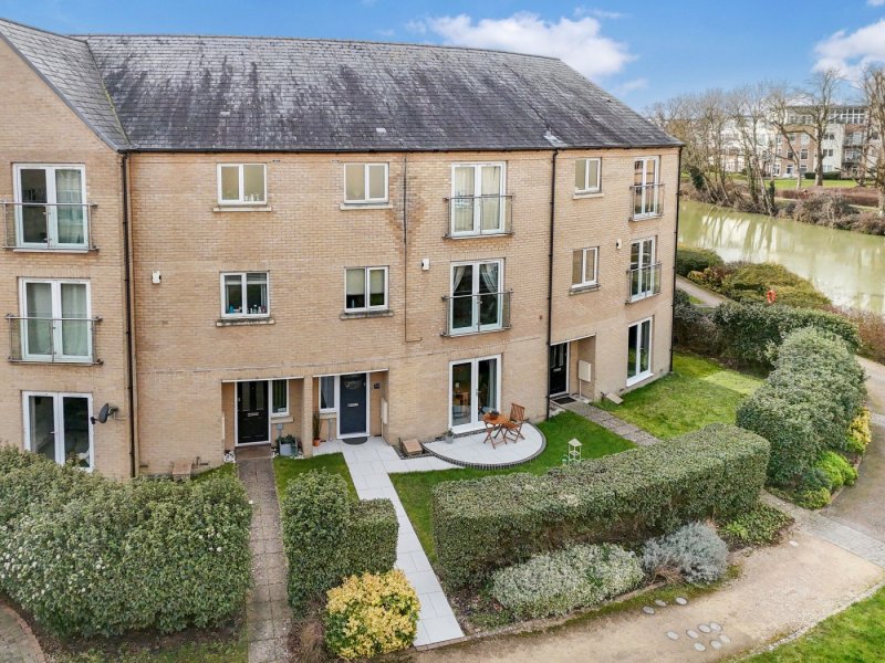 4 bedroom house in Skipper Way, Little Paxton