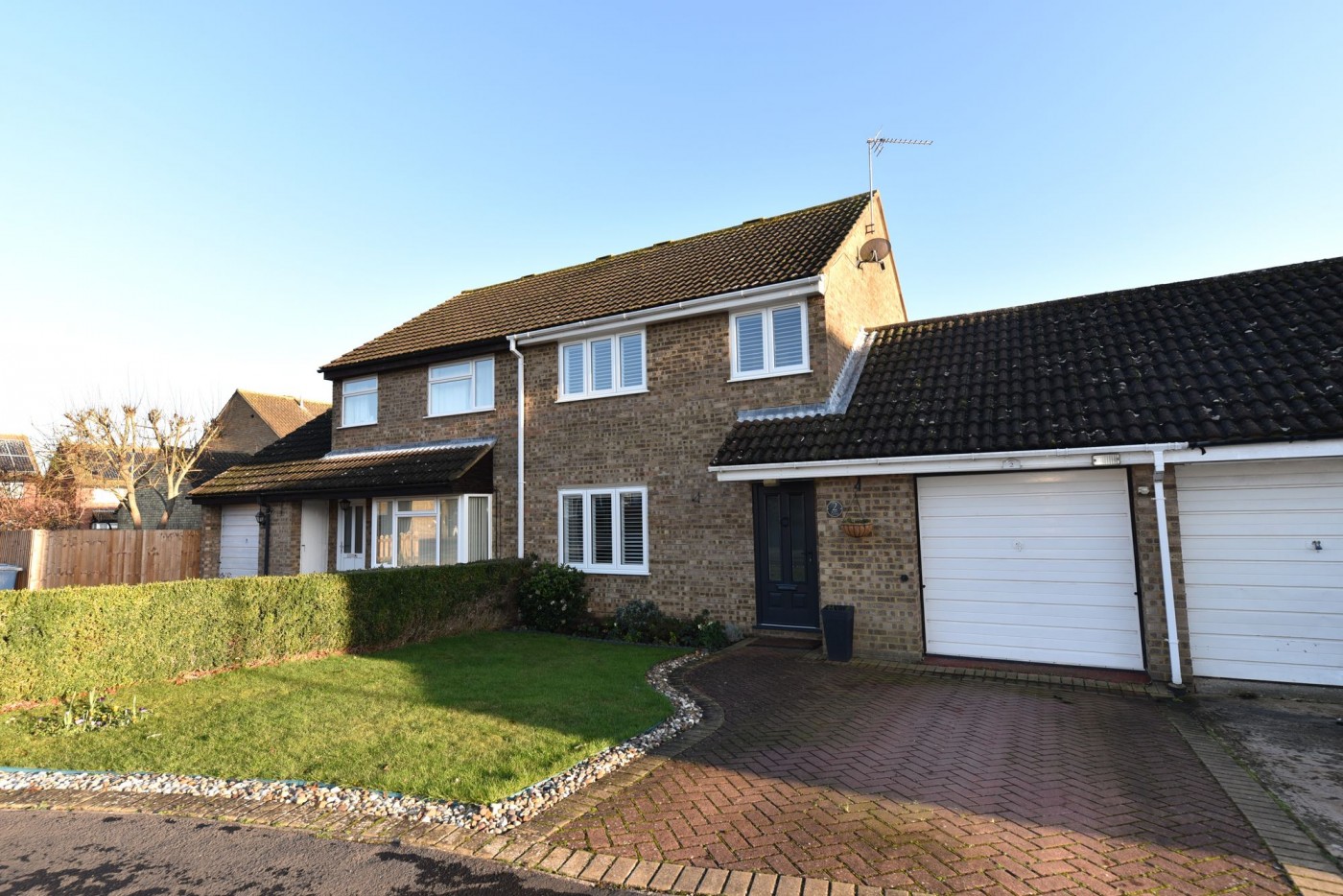3 bedroom house in Kent Close