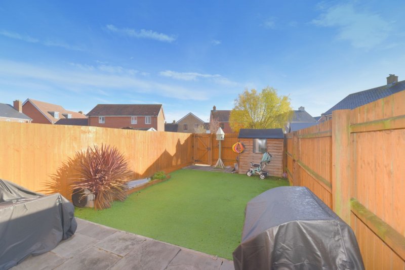 3 bedroom house in Venus Avenue