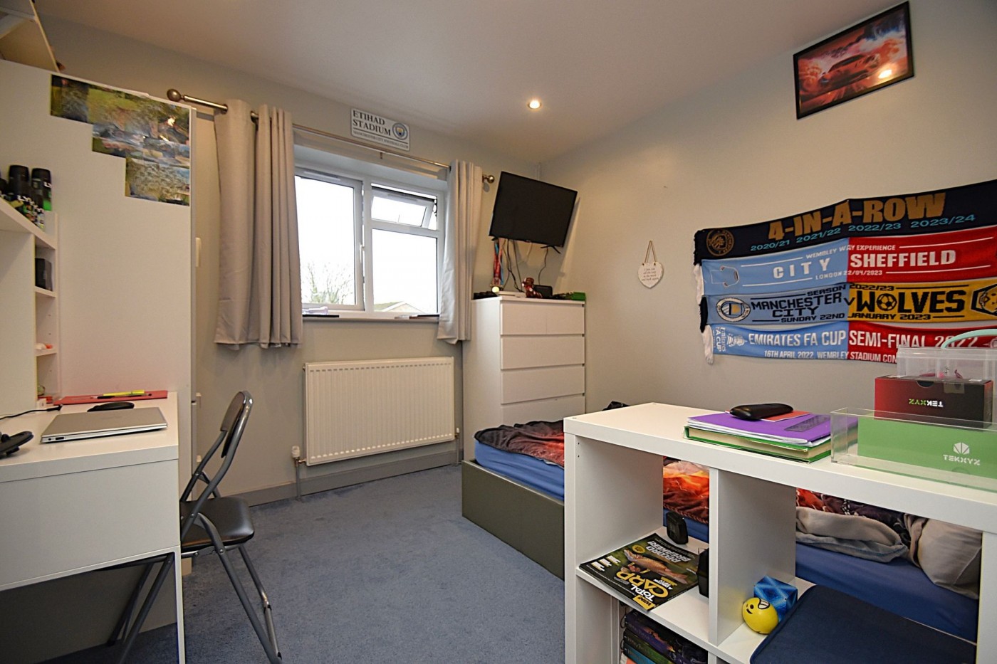 Photo 11