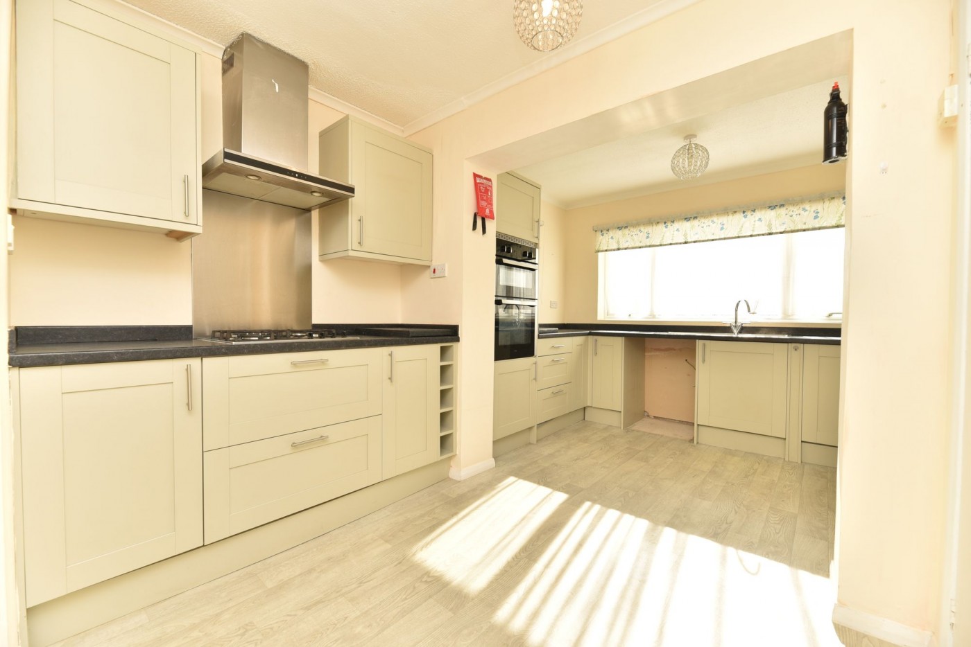 3 bedroom bungalow in Abbots Crescent, St. Ives