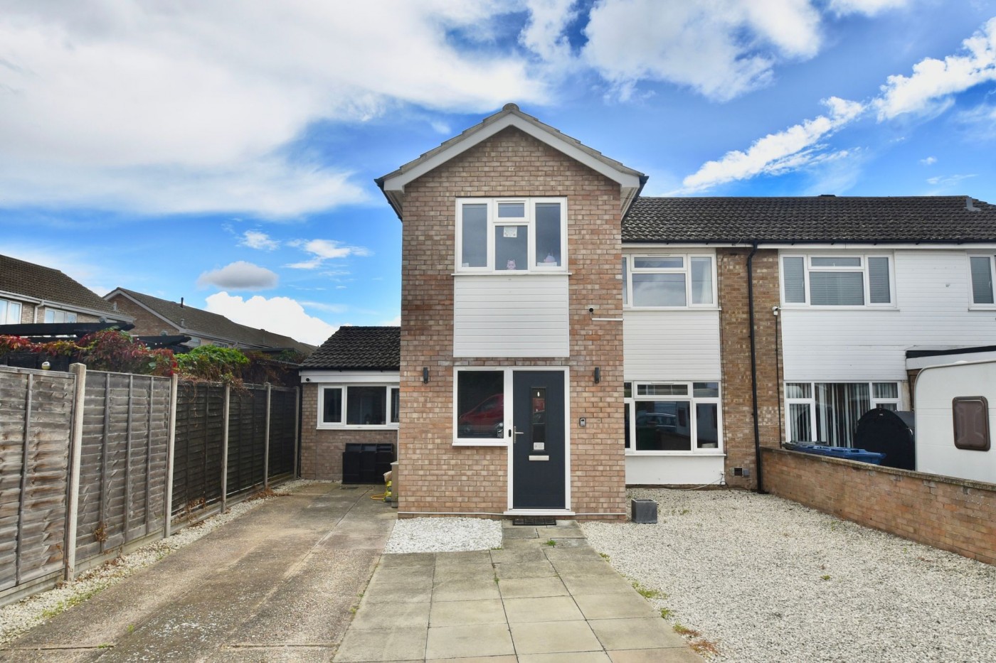 4 bedroom house in Hardwick Road