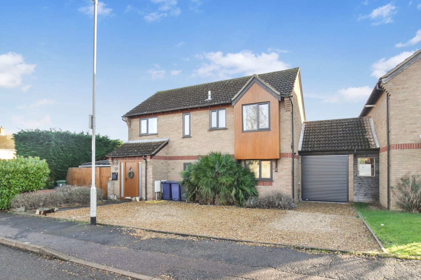 4 bedroom house in Vermuyden Way