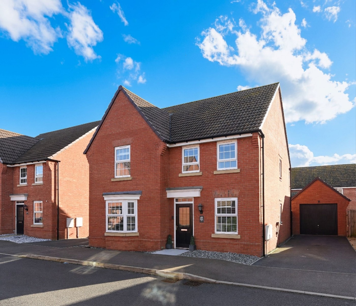 4 bedroom house in Mahaddie Way