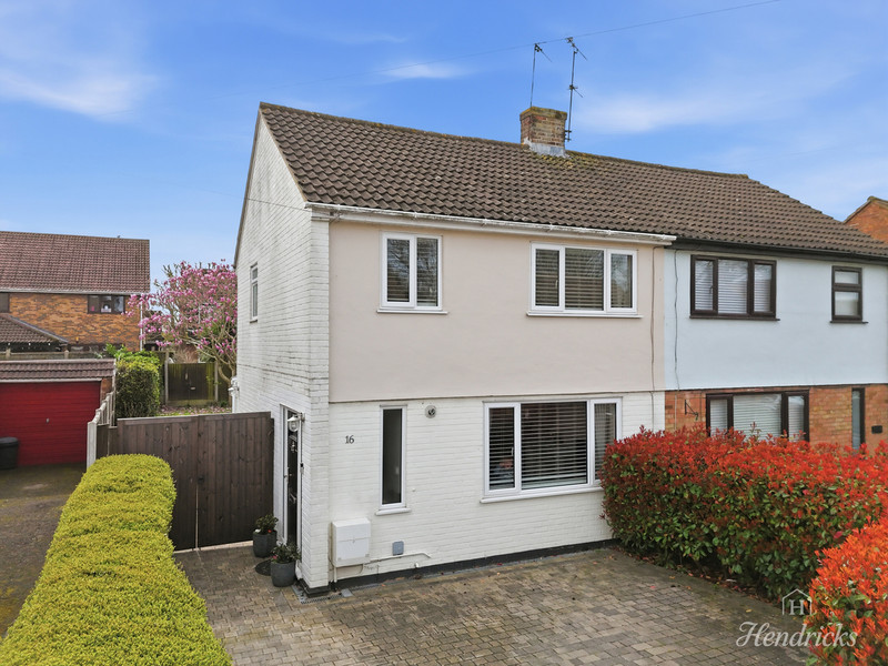 Dorothy Gardens, Benfleet, SS7 3