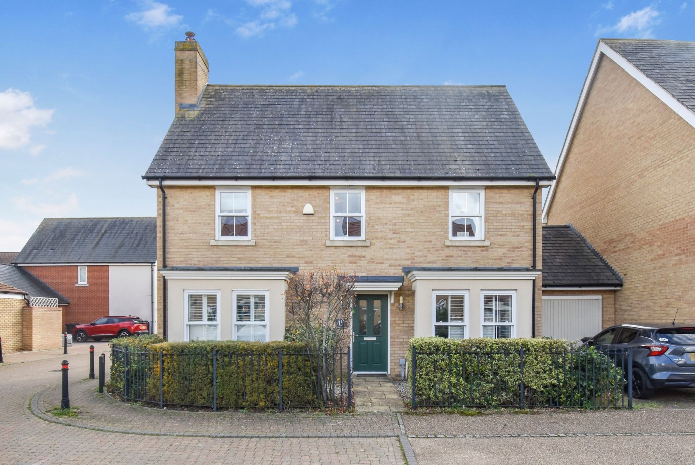 4 bedroom house in Gemini Lane