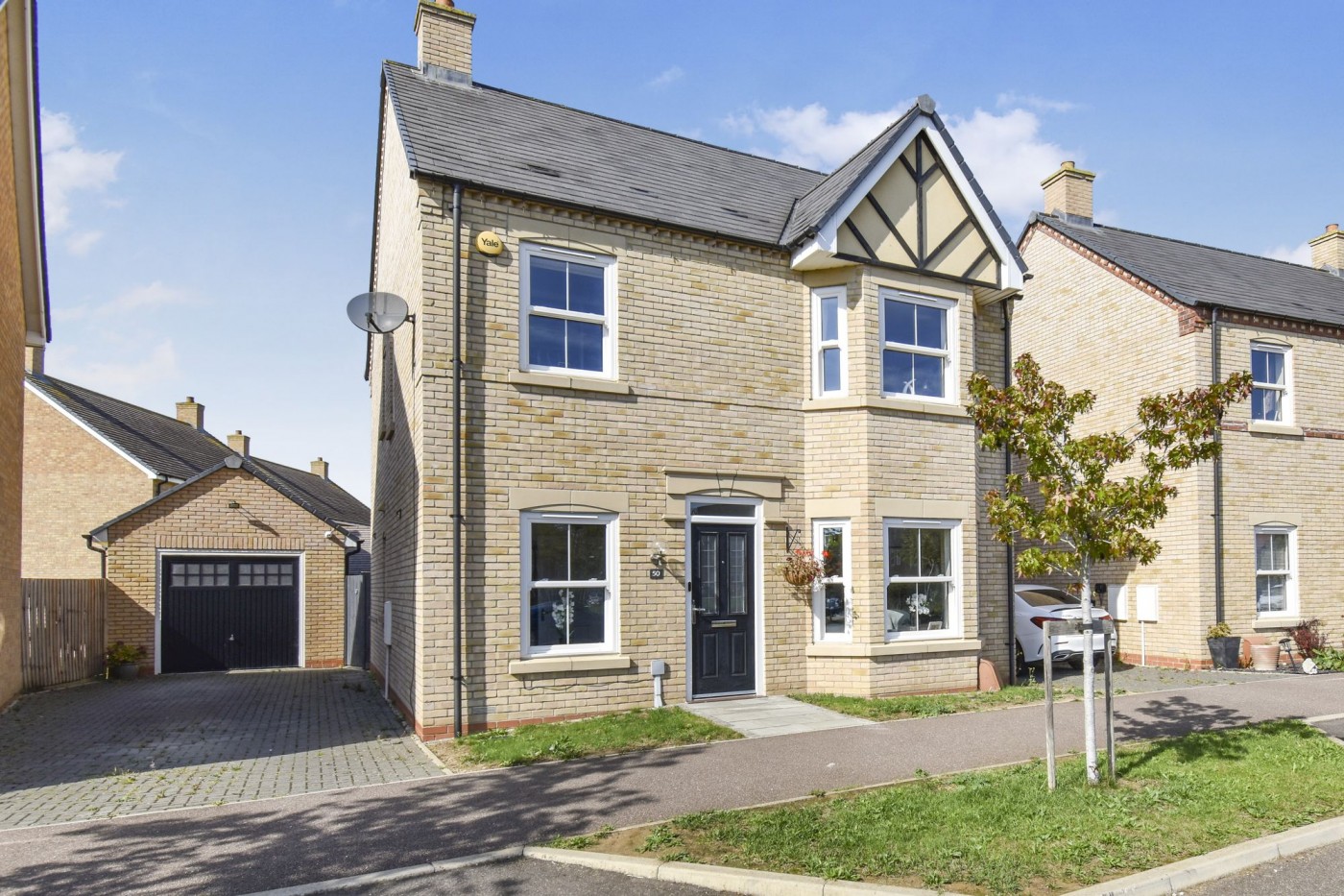 4 bedroom house in Collings Crescent