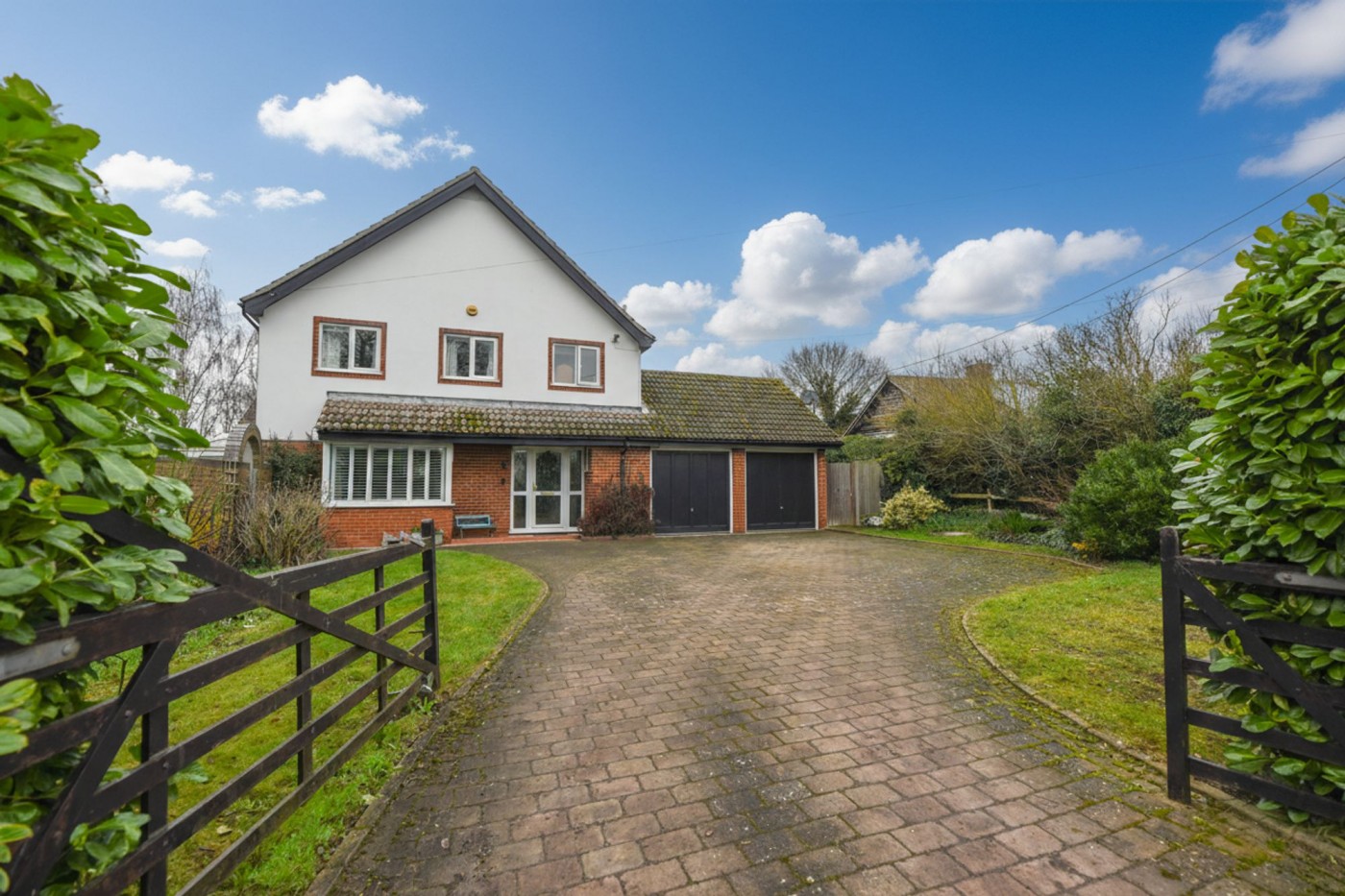 4 bedroom house in Church Way
