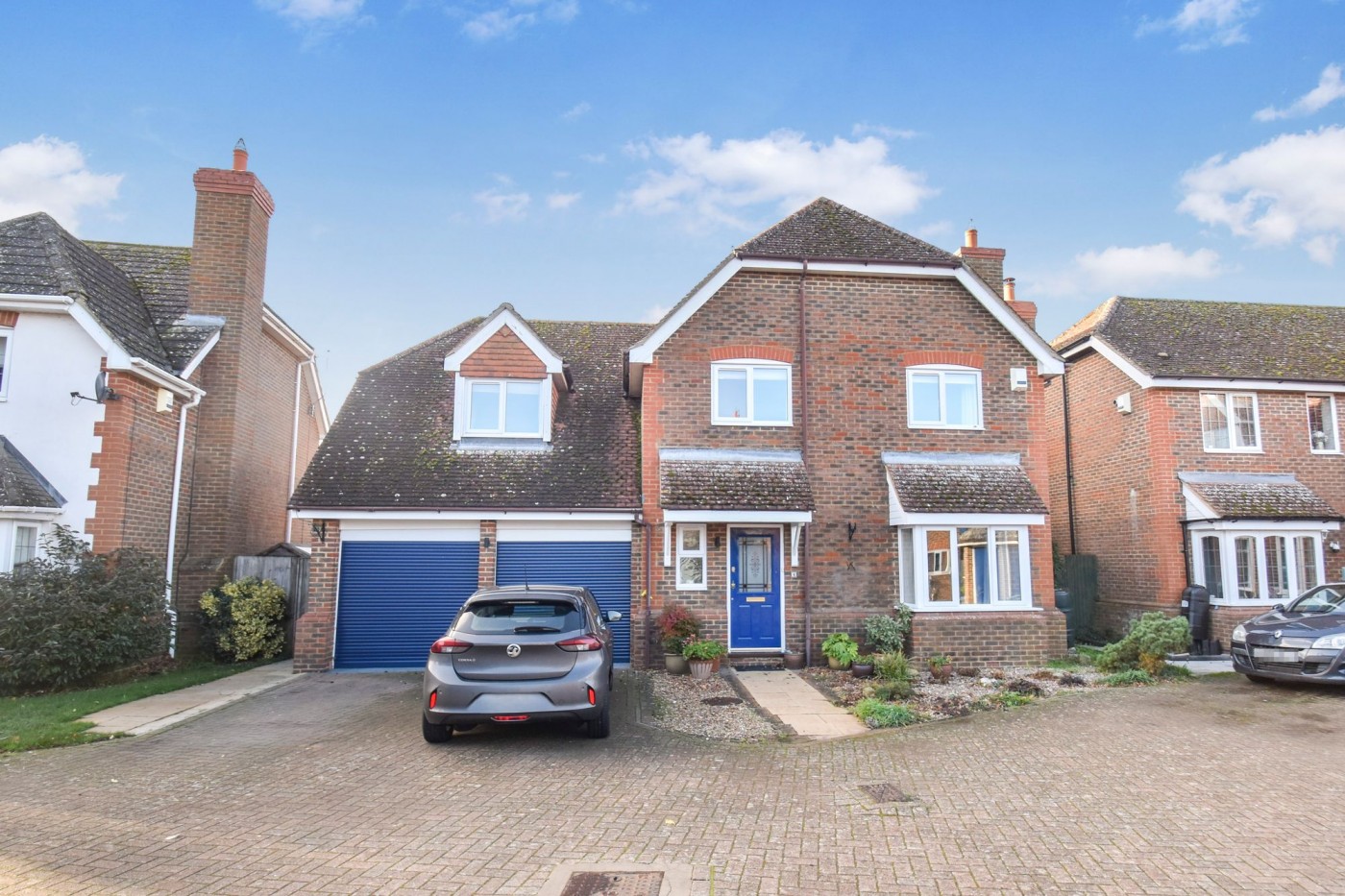 4 bedroom house in The Paddocks