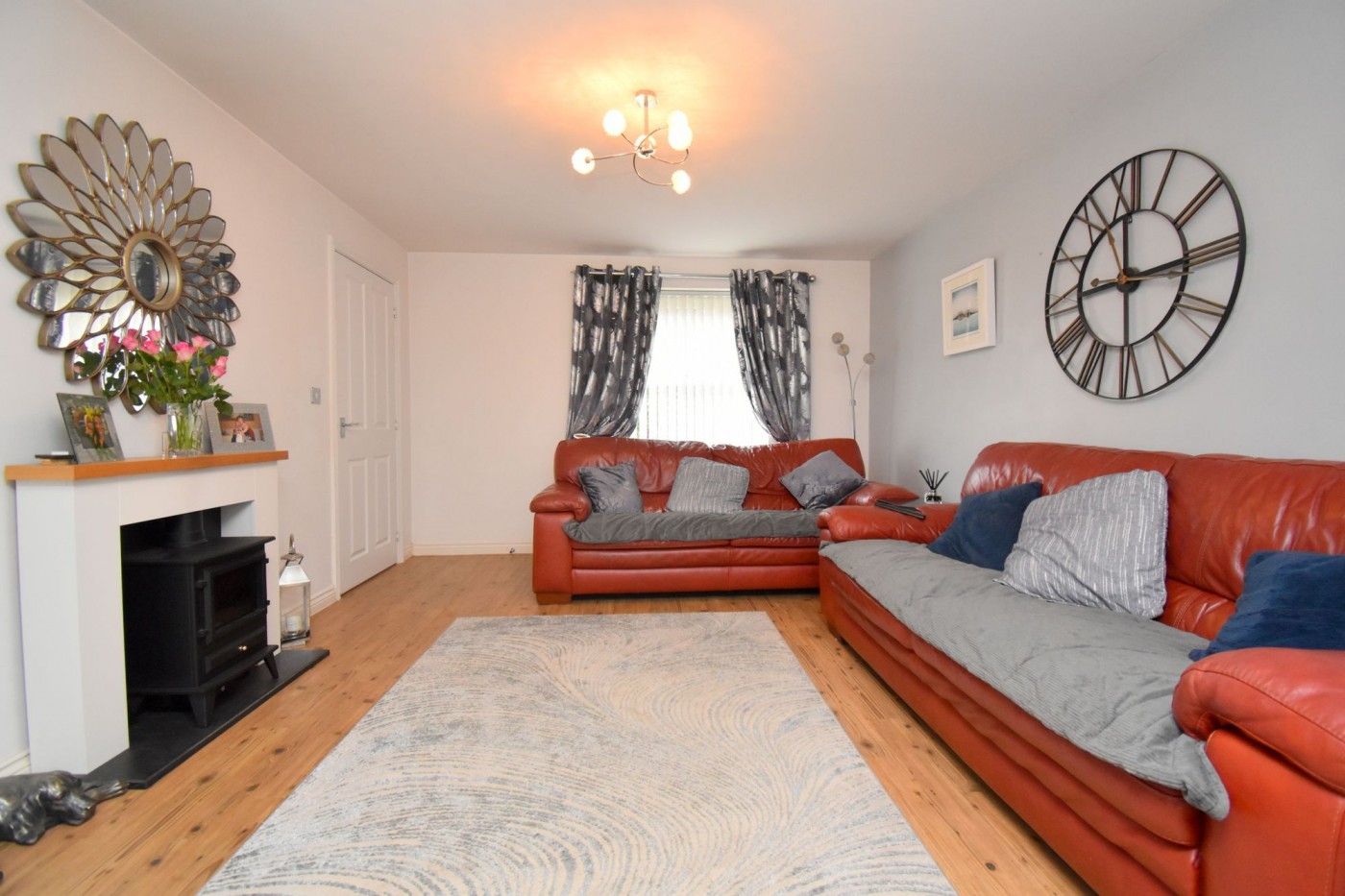 5 bedroom house in Bose Avenue, Biggleswade