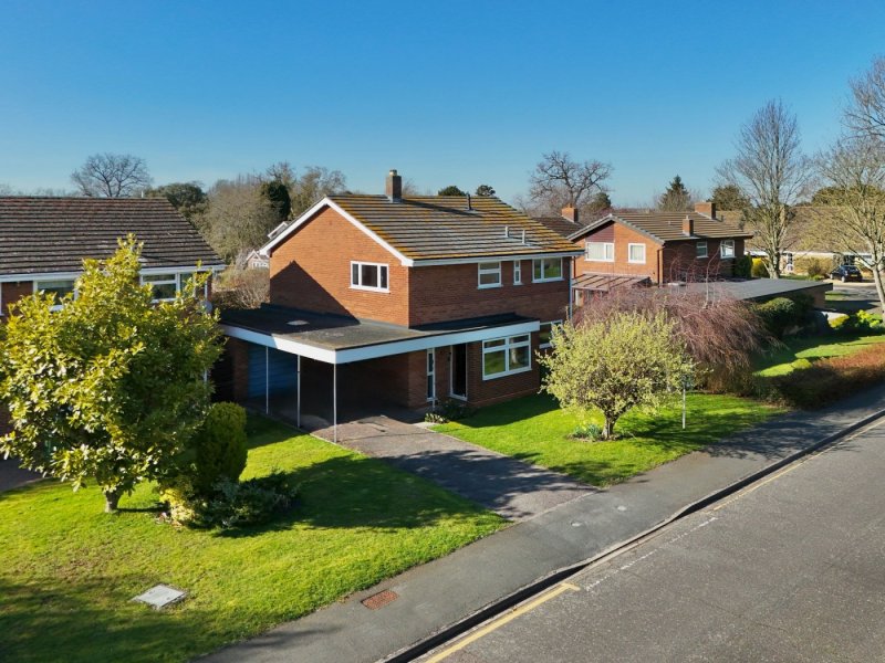 4 bedroom house in Woodlands, St. Neots