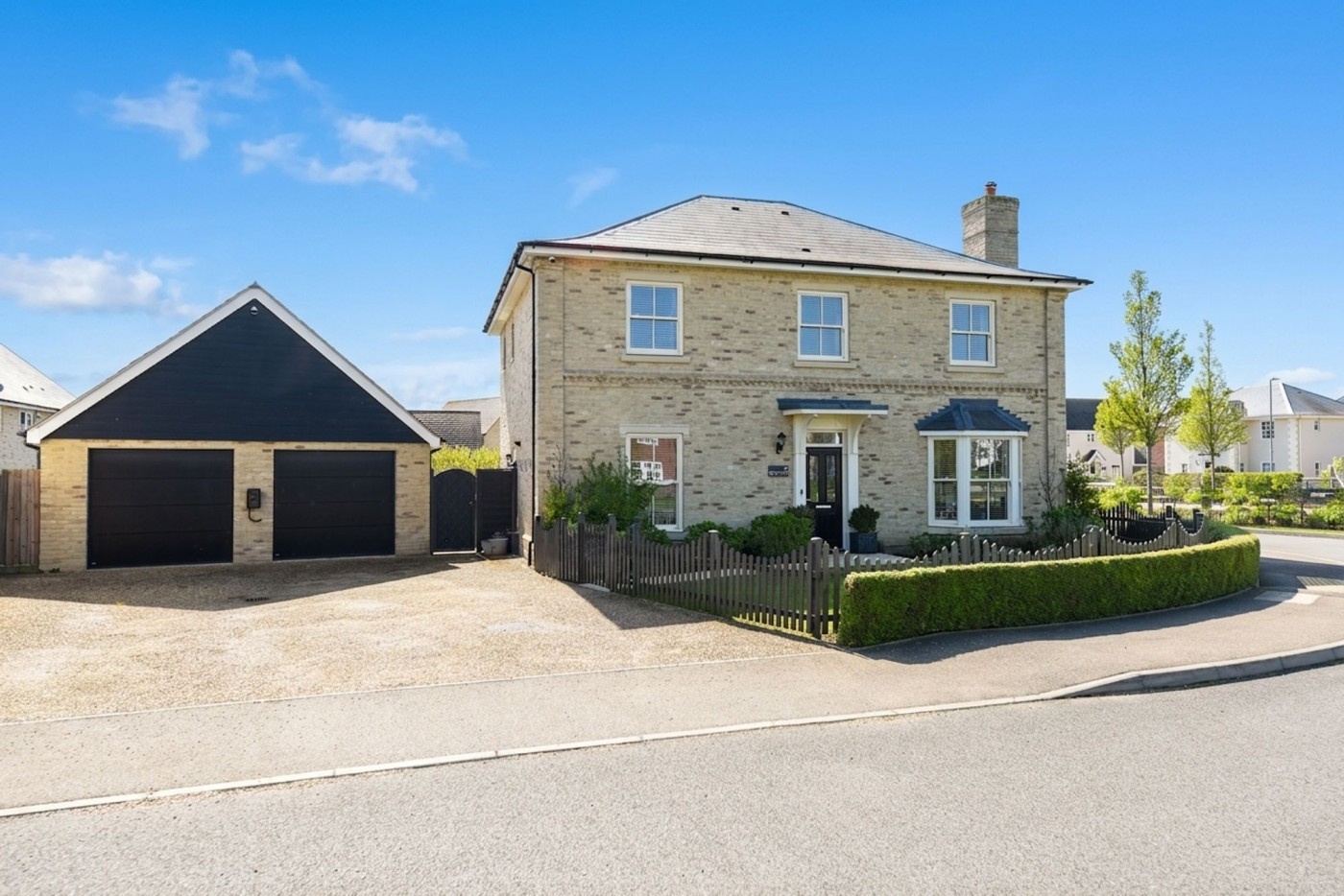 4 bedroom house in Bayley Road