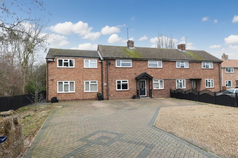 6 bedroom house in East Chadley Lane, Godmanchester