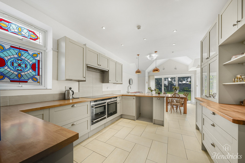 Burges Road, Southend-on-sea, SS1 3