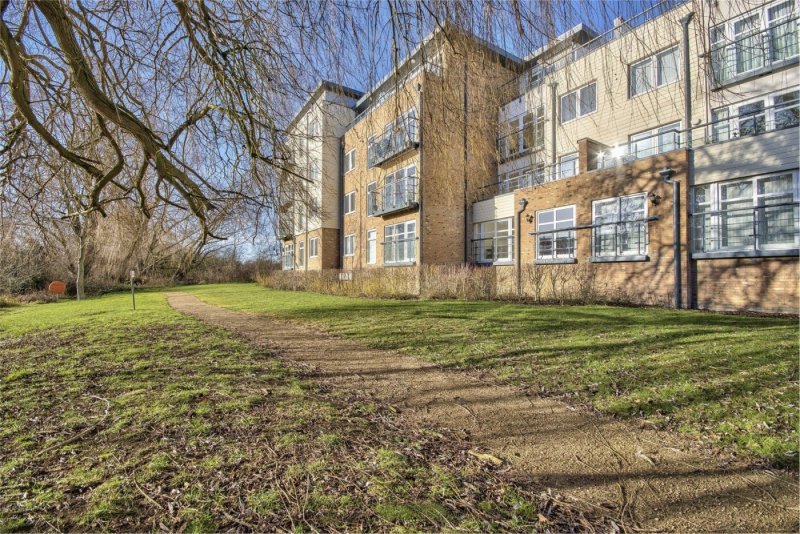 2 bedroom flat in Red Admiral Court, Little Paxton